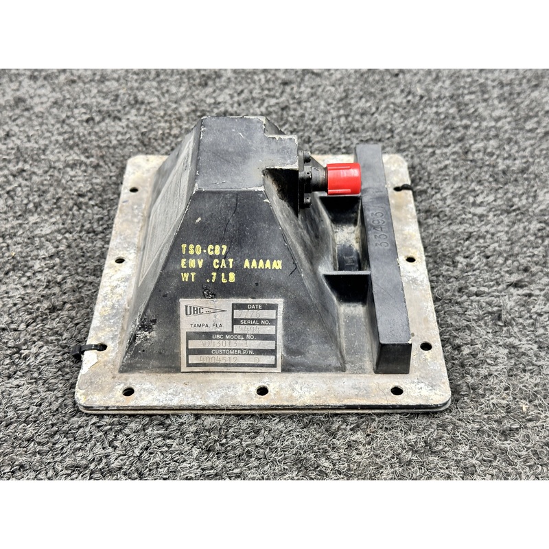 4004512 Sperry, UBC AT-220 Radio Altimeter Antenna