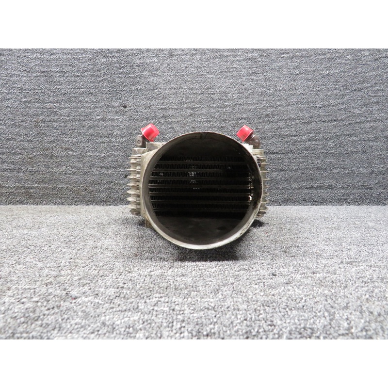 8526250 (Alt: 78G-207) Harrison AP07AU06-03 Oil Cooler with Vent and Brackets