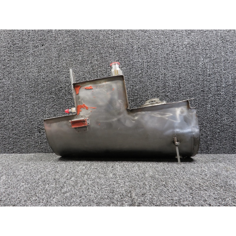 1379116H407 BAE Jetstream Oil Tank RH