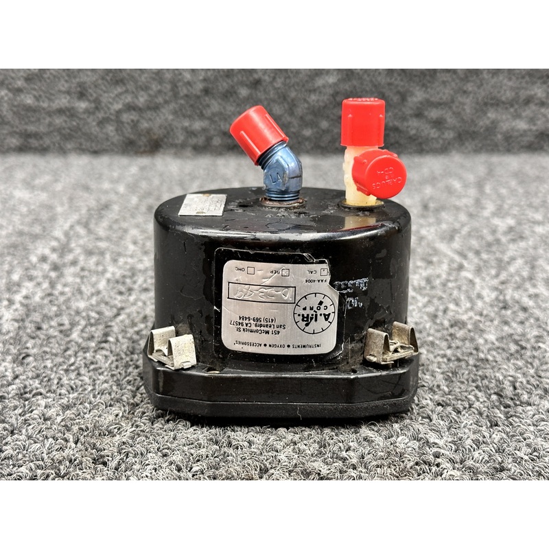 AW-23-4-16-AW US Gauge Air Speed Indicator (Minor Discoloration)