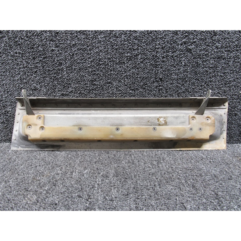 010A-32673-002 Mitsubishi MU2B-20 RH MLG FWD Door Assembly