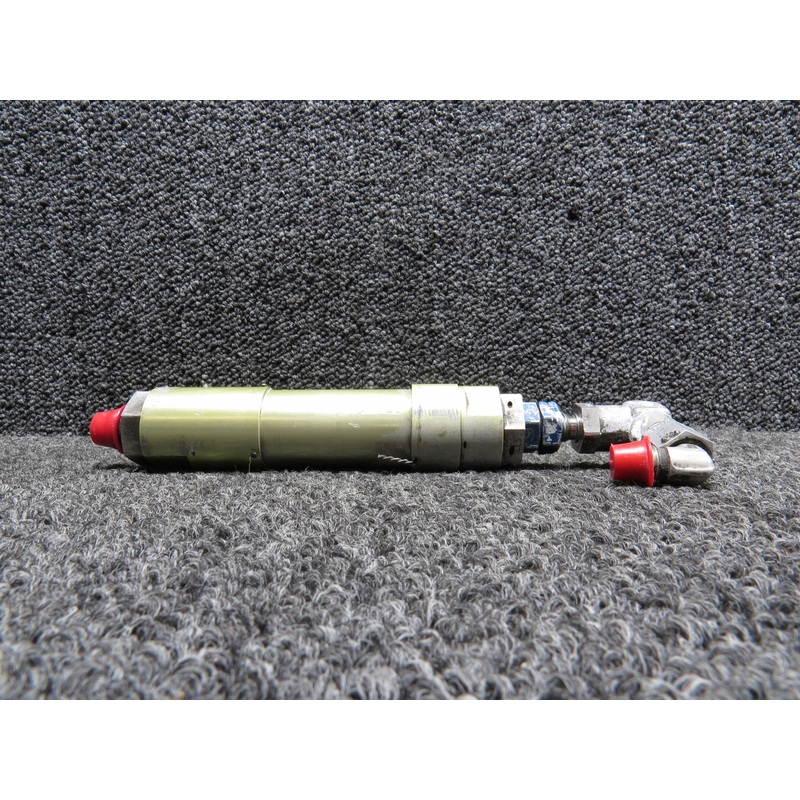 831-8-10 (Alt: AN6281-8-10) Waterman Type 1 Hydraulic Fuse (Tool Marks)