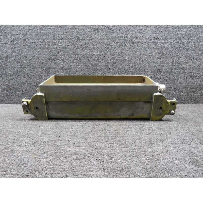 8518683 (Alt: 1276-8) Harrison AP12AU13-01 Oil Cooler Assembly (Worn)