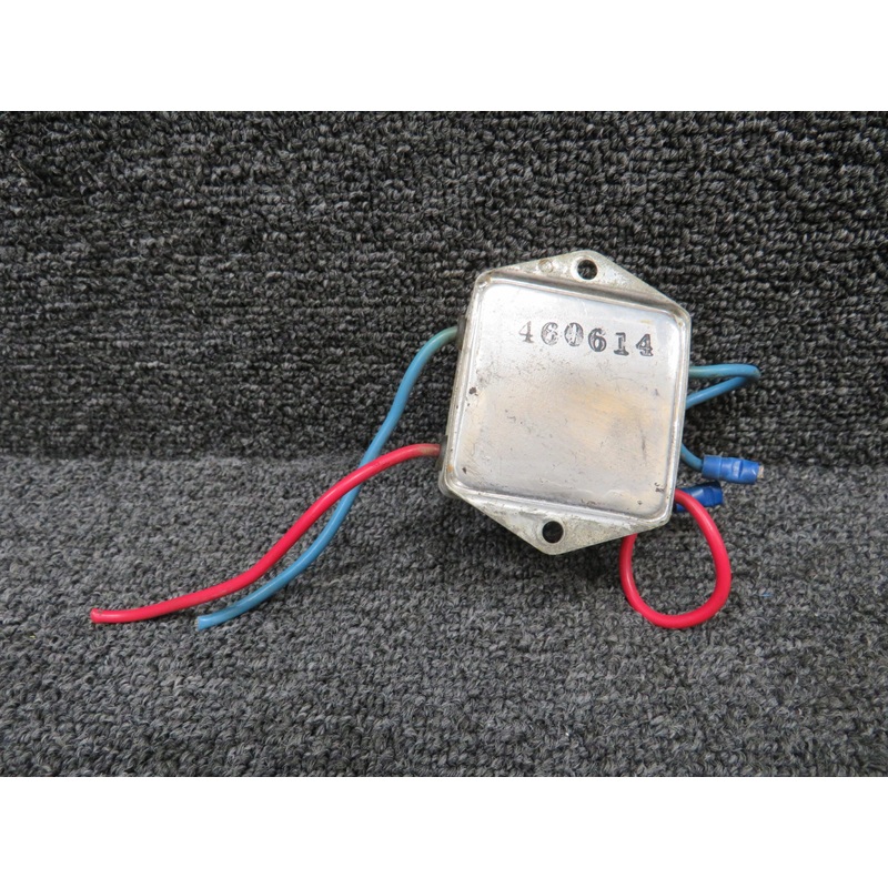 JN14-2150B (Alt: 460-614) Sprague Noise Regulator Filter (Rusted, Worn Housing)