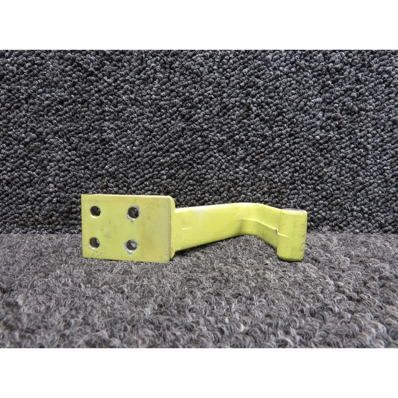 205-030-033-001 Bell 412 Door Hinge LH Upper