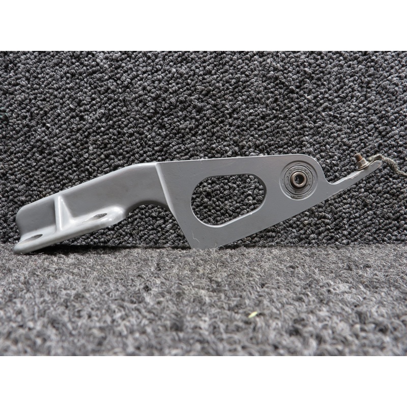2217-019-025 Fokker F-27-200 Landing Gear Door Arm