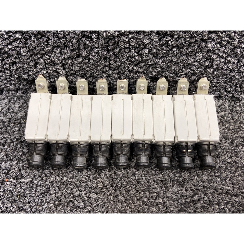 7274-11-3 Klixon Push to Reset Circuit Breaker Set of 9 (3 Amp)