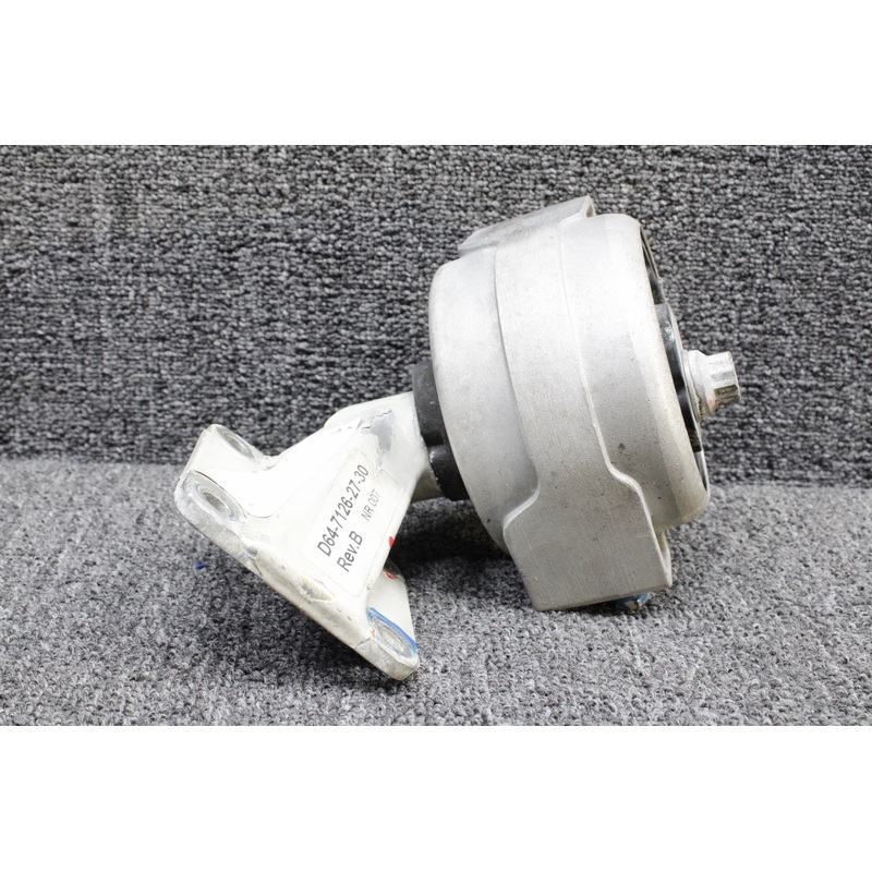 D64-7126-27-30 Diamond DA42-NG Austro E4B Engine Shock Mount Assembly Fwd RH