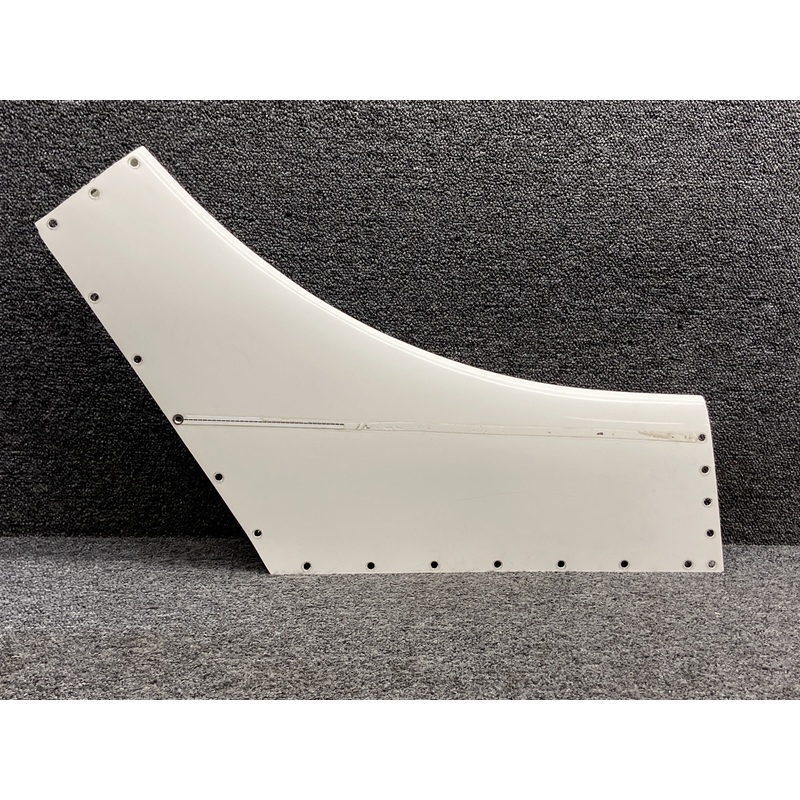 104502-002 Matrix Aftermarket Aft Dorsal Fin Fairing (White)