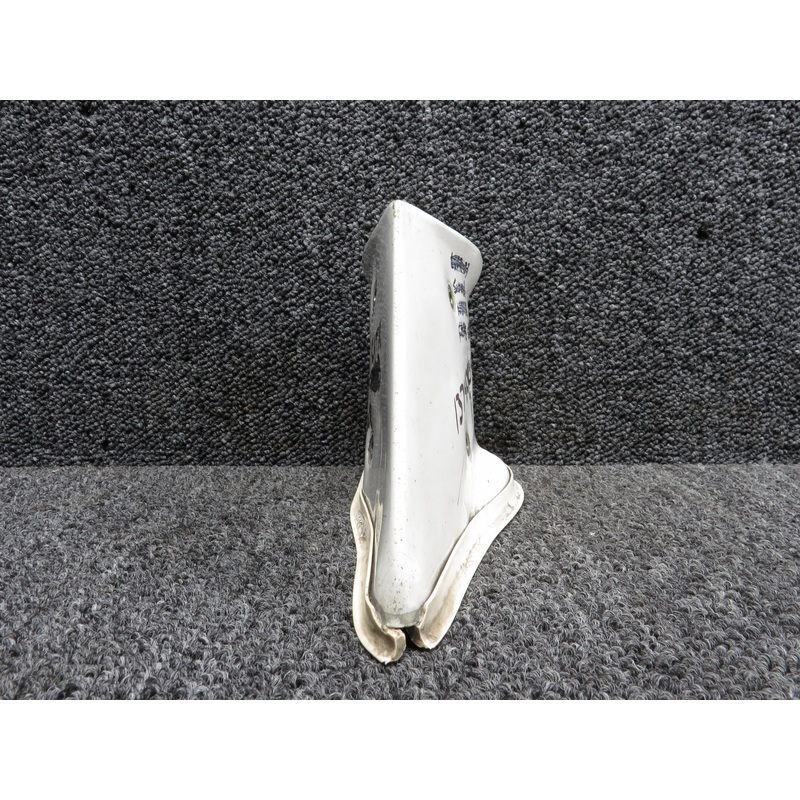 137407B401 BAE JS-31 Fairing Flap Center