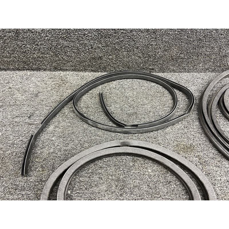 Cirrus SR22 Window Trim Seal Set (Cabin Door, Fwd and Aft Windows)