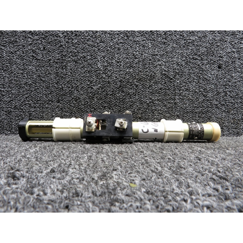 020-950-002 (Alt: 9914242-6) Gull Airborne Fuel Quantity Sensor