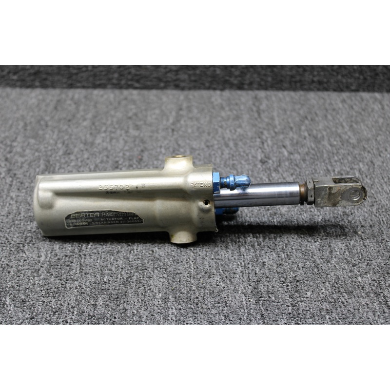 235700-103 (Alt: 27-36053-001) Bertea Flap Actuator Assembly
