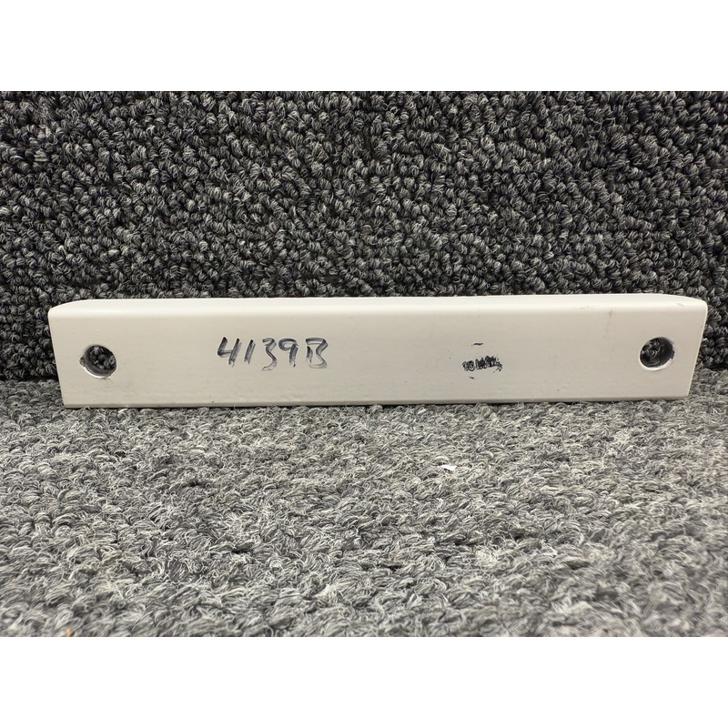Maule MT-7-260 Gear Mount Bracket Assembly RH