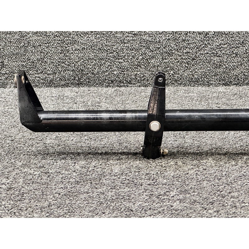 1105, 1125 Thorp T-211 Control Yoke Assembly