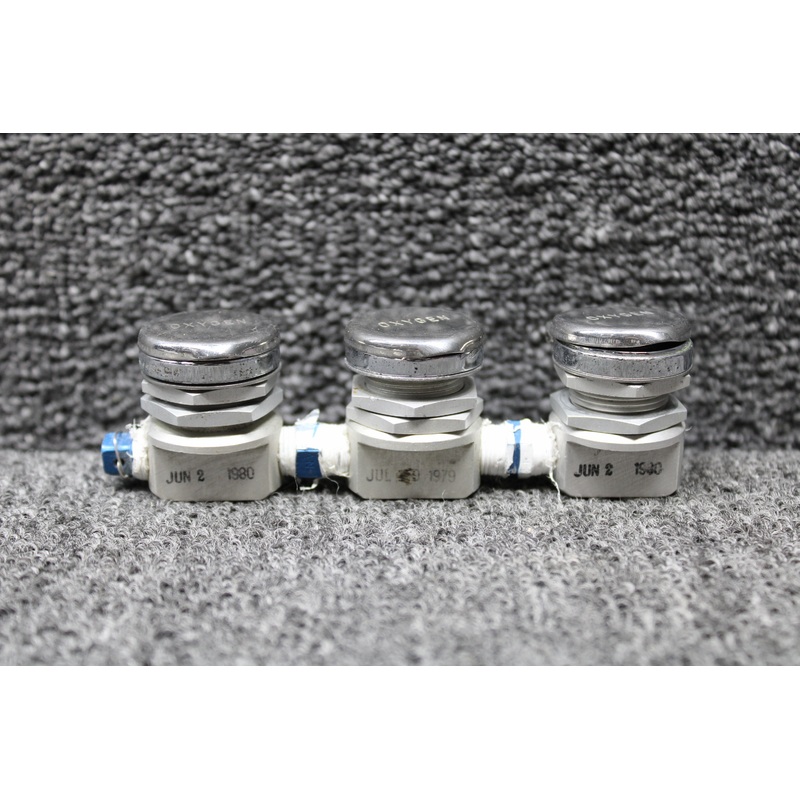 170098, Z908 (Use: 9912057-15) Puritan Bennet Oxygen Outlet Assembly
