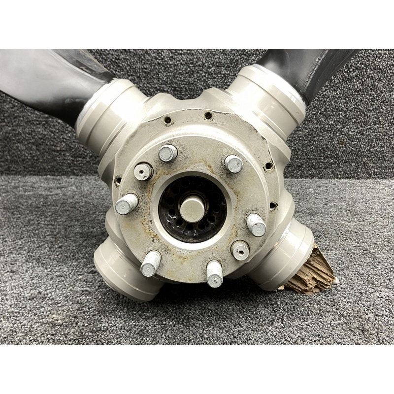 MTV-14-D-195-30 MT Propeller Aftermarket 4 Blade Propeller Hub w Logbooks (Core)