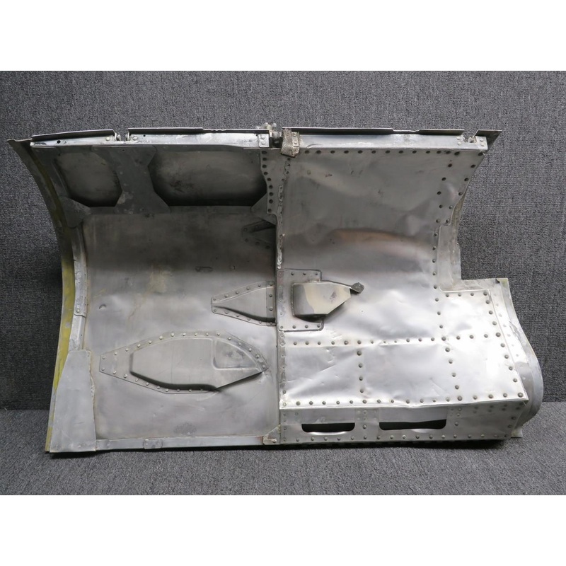 016A-13304-31 Mitsubishi MU-2B-26A Engine Nacelle Side Door Assembly LH