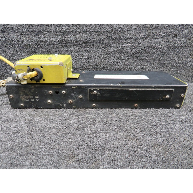 2618342-3 Gates Learjet L-25D Servo Amp-Yaw Calibration Relay Box Assembly