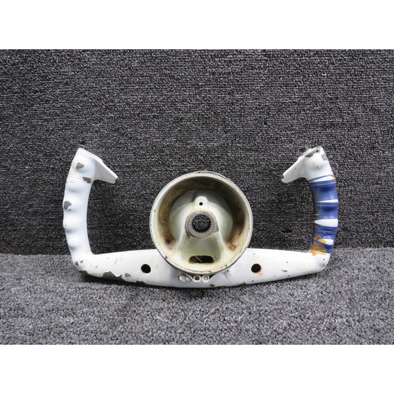 Gulftream G-1 Control Yoke with Left Switch (Worn Paint)