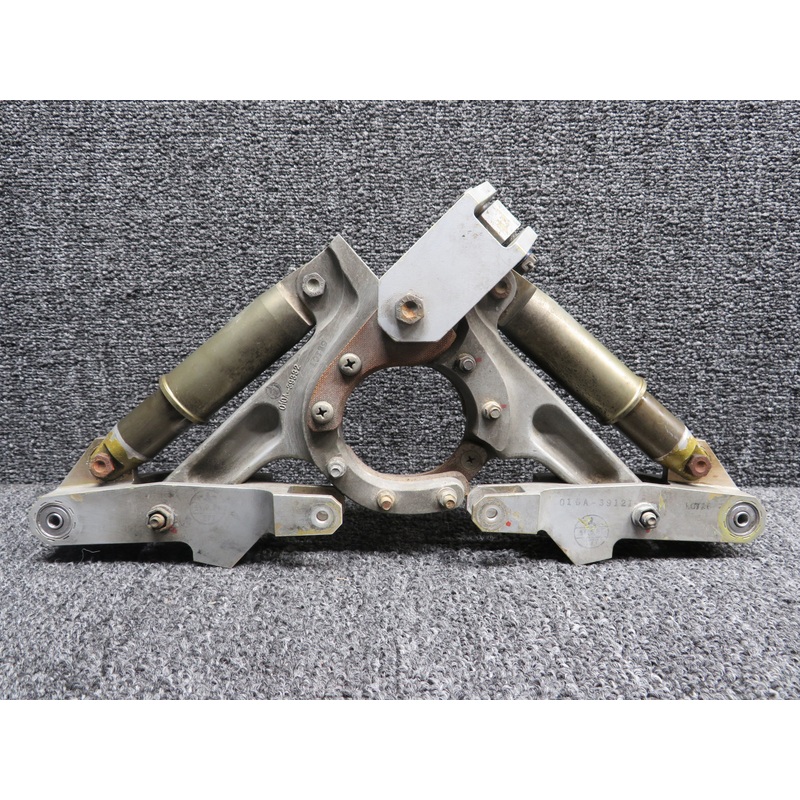 010A-39320-11 Mitsubishi MU-2B-26A Nose Gear Door Actuating Assembly