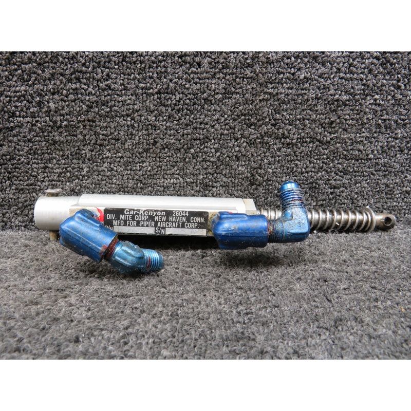 17000 Gar-Kenyon Master Brake Cylinder (Dented) (Worn)