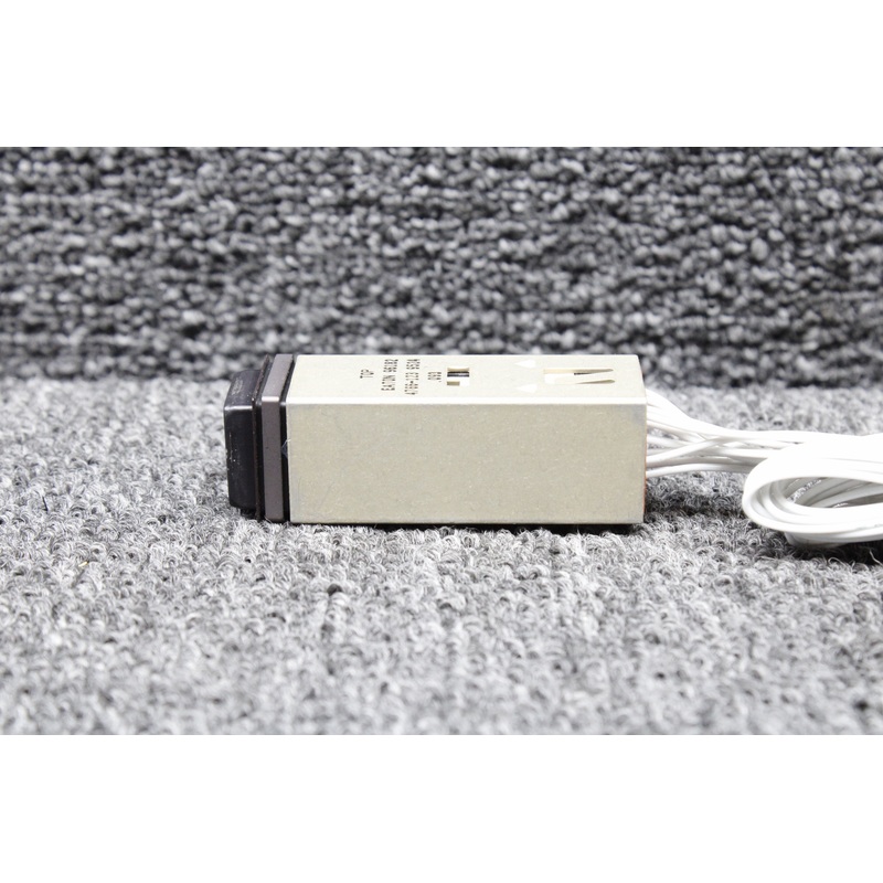 96182 (Alt: 4766-123) Eaton AP Annunciator Switch (HSI 1, HSI 2)