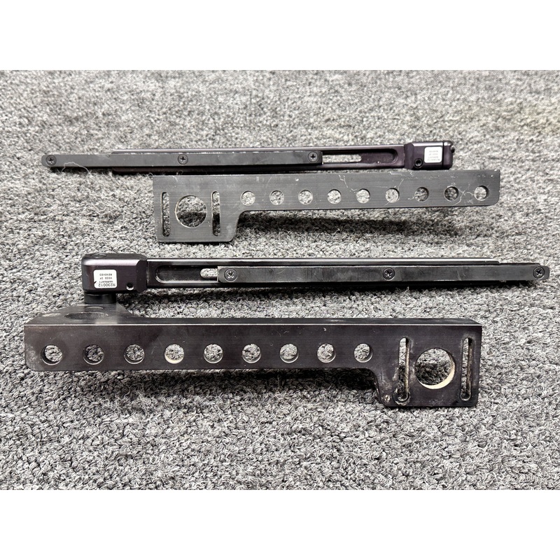 Cessna 172S Rosen Sun Visor Mounts LH and RH