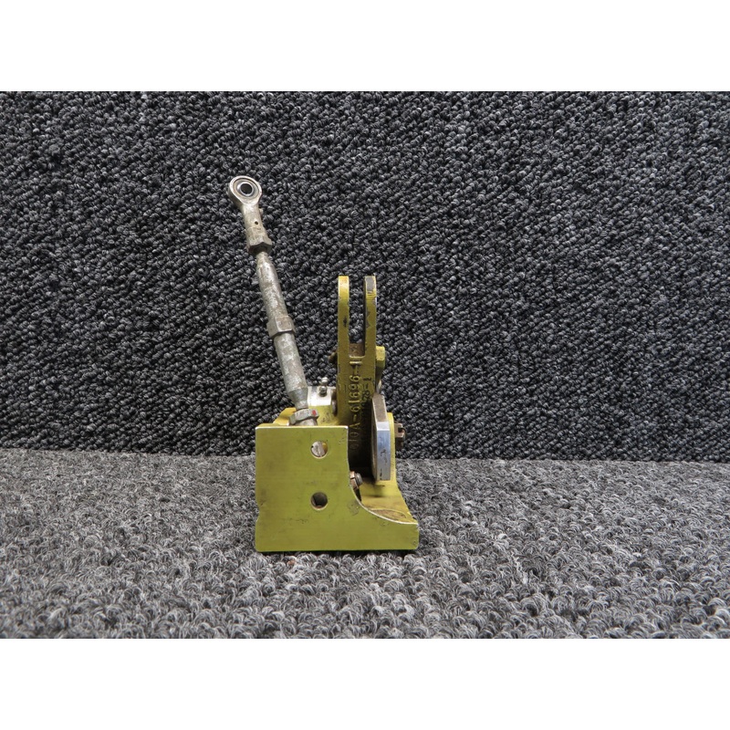 010A-61678-1 Mitsubishi MU2B-20 Bellcrank Assembly LH