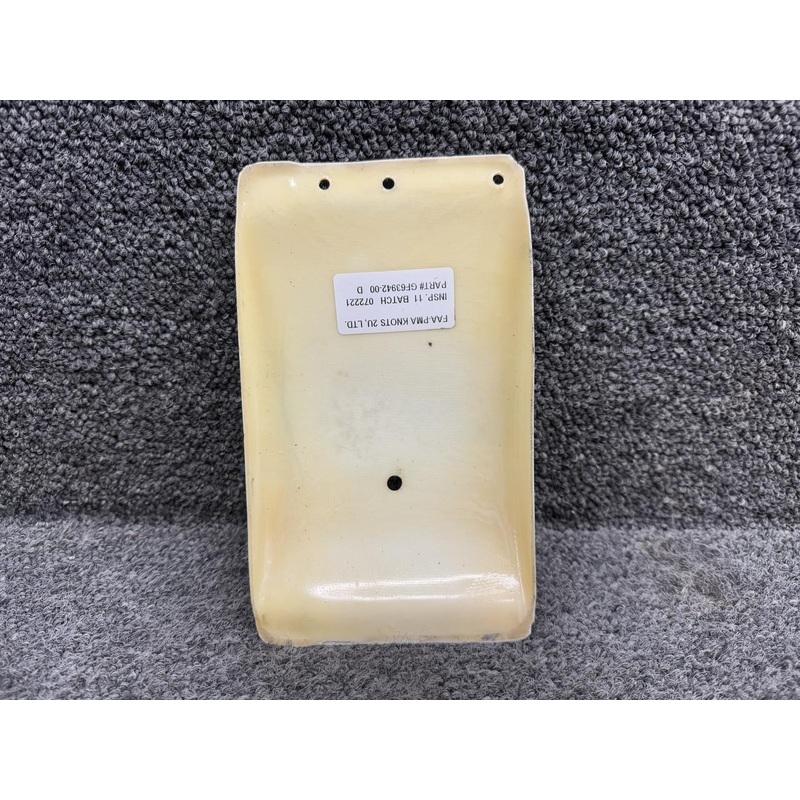 GF63942-00 (Alt: 63942-000) Piper PA28-161 Knots 2U Wing Bolt Access Cover LH