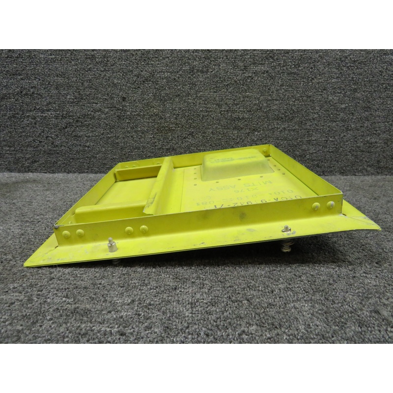 010A-91942-71 Mitsubishi MU-2B-30 Access Panel (Worn)