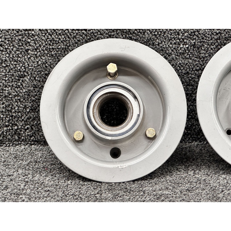 59-1A Grove 5.00×5 Nose Gear Wheel Assembly