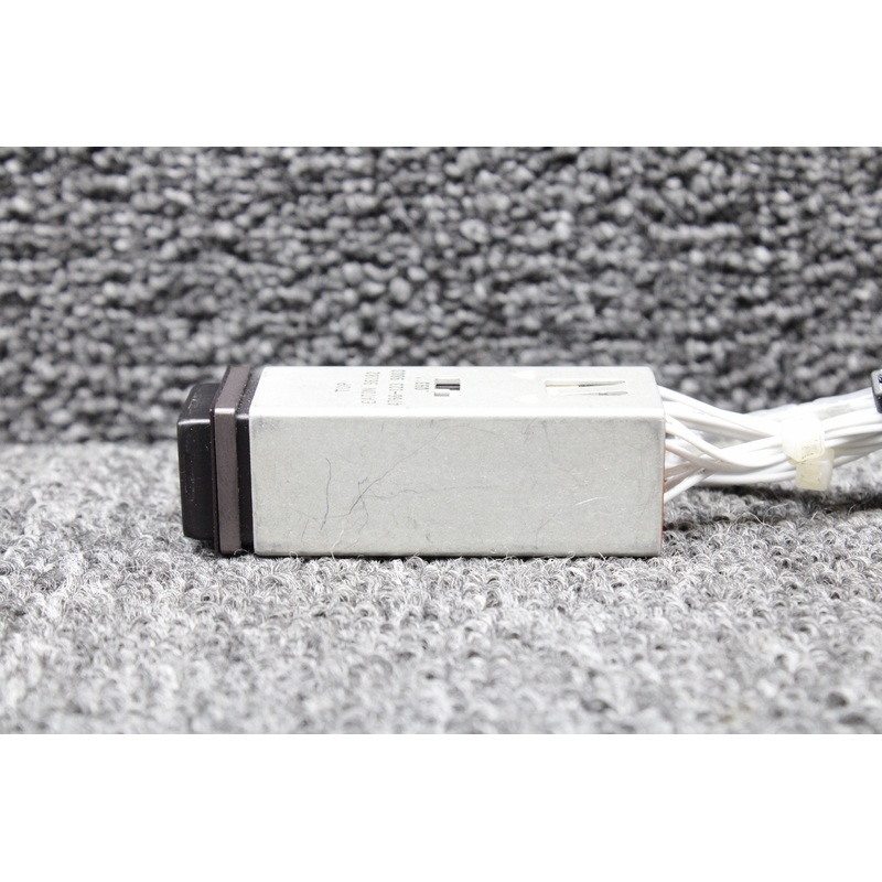96182 (Alt: 4766-123) Eaton Annunciator Switch (Ldg Gear)