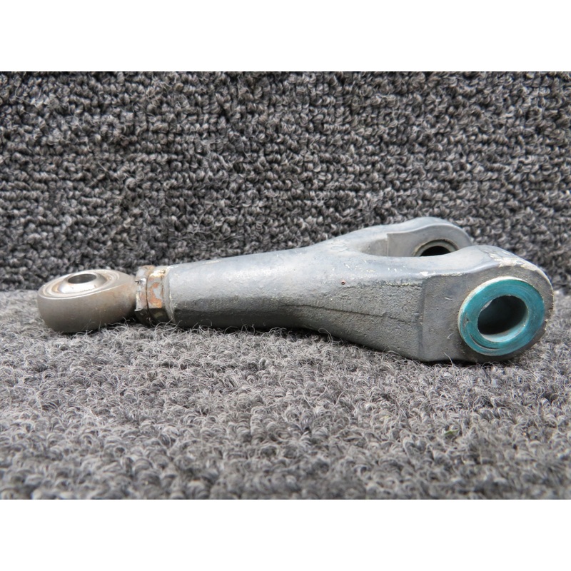 A205-9 Robinson R22 Swashplate Fork Assembly with Rod End