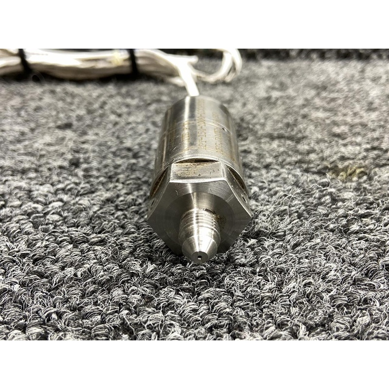 APT-154-1000 Kulite Engine Oil Pressure Transducer (10V, 0-100 PSI)