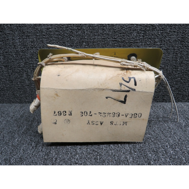 035A-88222, 035A-88223 Mitsubishi MU-2B-26A Circuit Breaker Panel Assembly Fwd