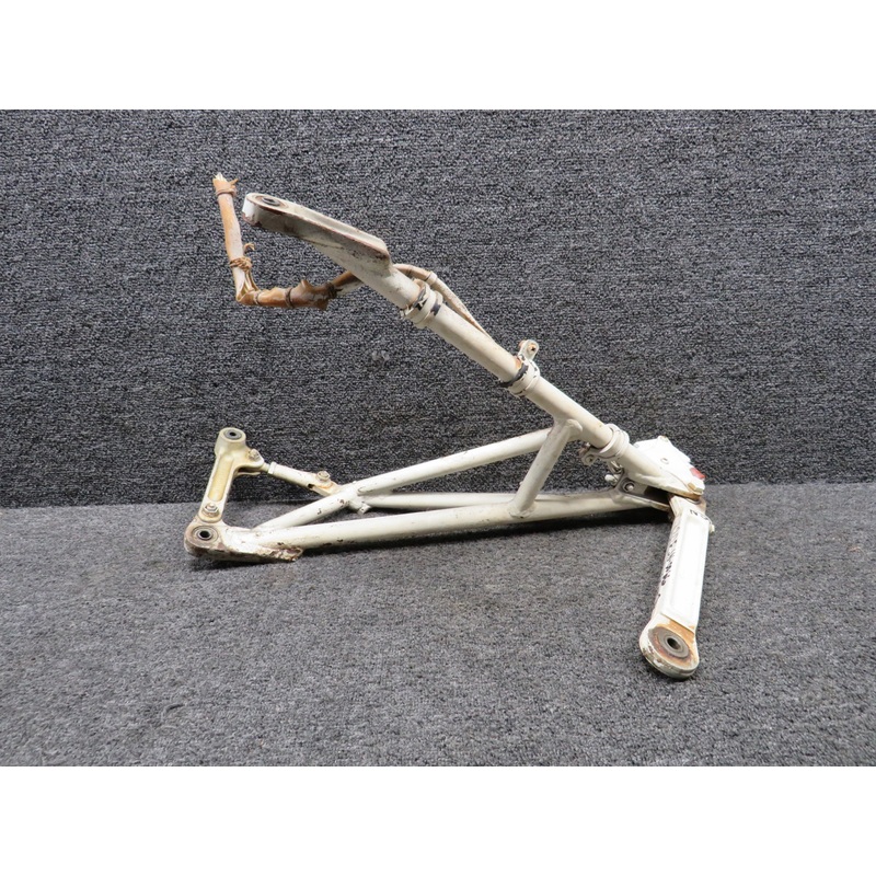 0842000-70, 0842107-2 Cessna Nose Gear Drag Brace Assembly (Rust)