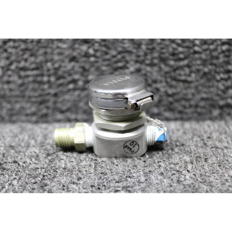 170098 (Use: 9912057-15) Puritan Bennett Oxygen Outlet with Straight Fitting