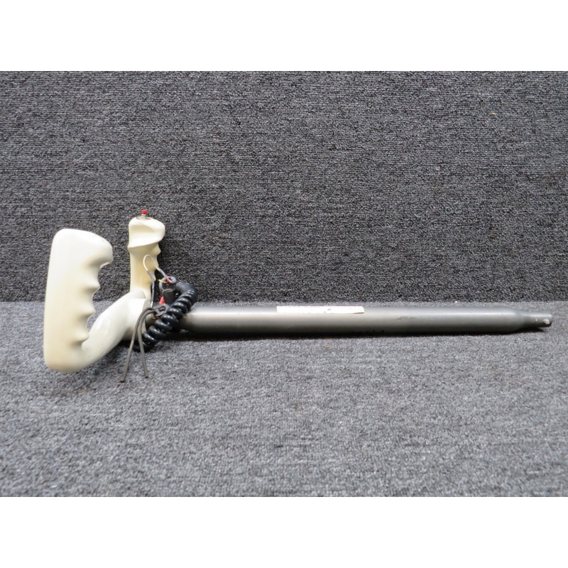 35-380060-35 Beechcraft A23A Control Wheel Assembly with Mic (Cracked Handle)