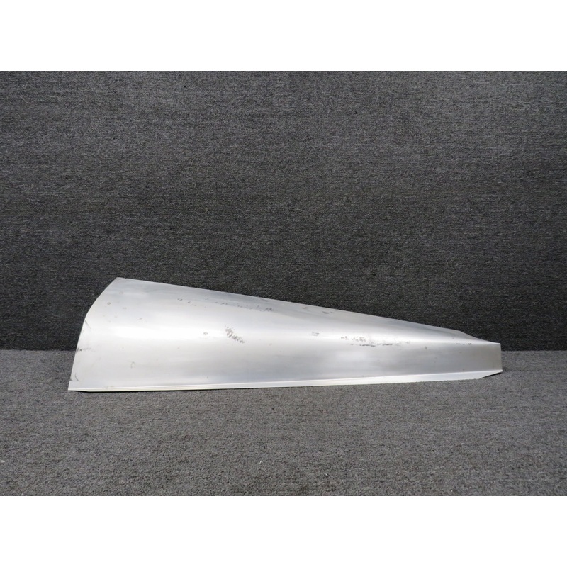 L014-350204-004 Lake Aero Tail Root Fairing Skin RH (Worn)