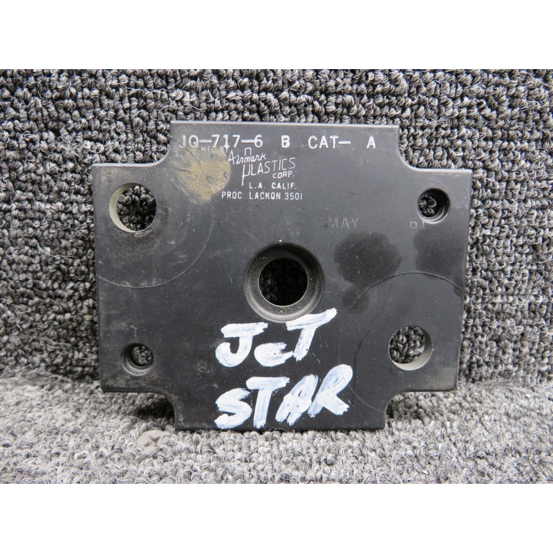 035A-986158-3 Mitsubishi Landing Gear Switch Panel Cover