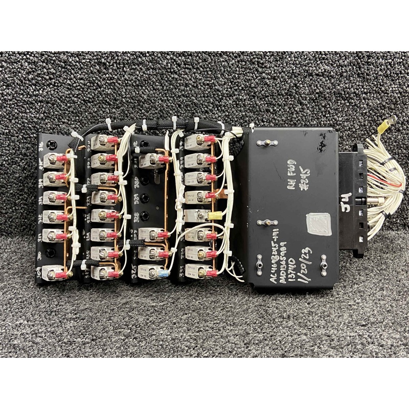 46F24A005-002 Klixon Co-Pilot Side Circuit Breaker Panel Assembly w Breakers