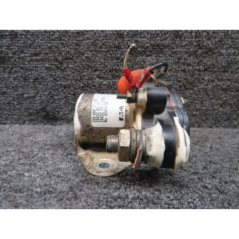 6041H189 Eaton Type Two Coil Relay Unit (Volts: 28, Amps: 200)
