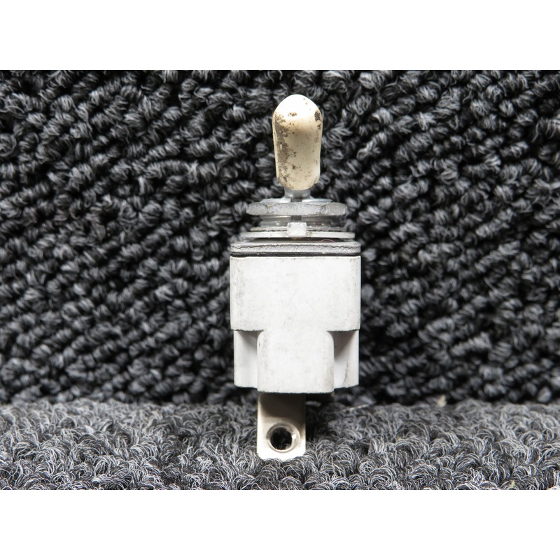 7270-5-5 Klixon Toggle Switch Assembly (Amps: 5)