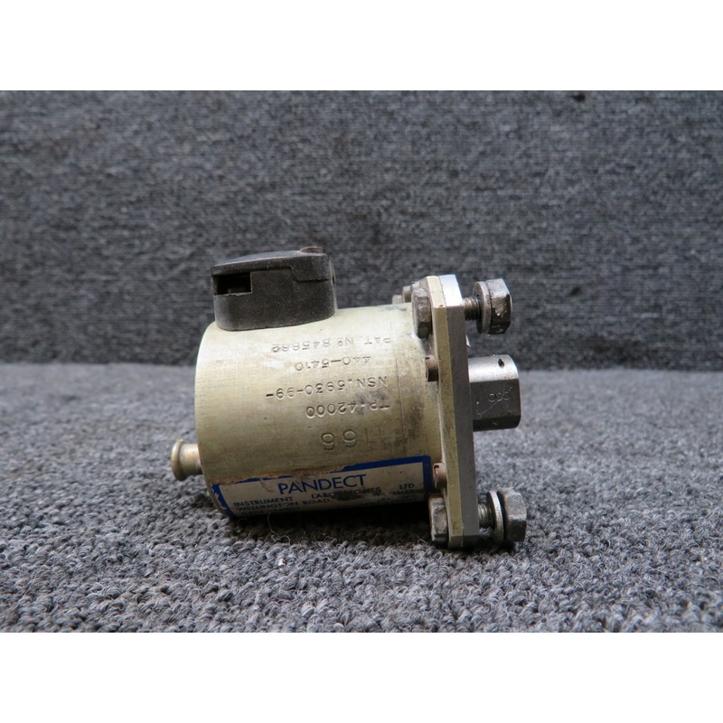 TP42000 (Alt: 5930-99-440-5410) Smiths Thermal Control Pressure Switch with Mods