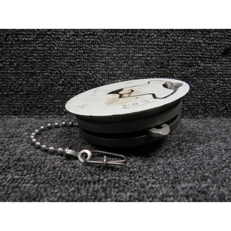 416-50 (Alt: 0823410-2) Shaw Fuel Cap with Chain