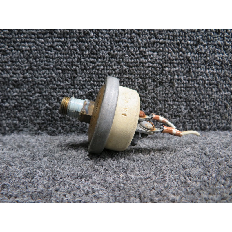 MV-4009 Hobbs Oil Pressure Sensor Switch