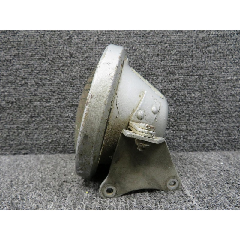 PFS-36-D6150 Teleflex Syneravia Taxying Lamp Assembly (Volts: 28,  Amps: 5)
