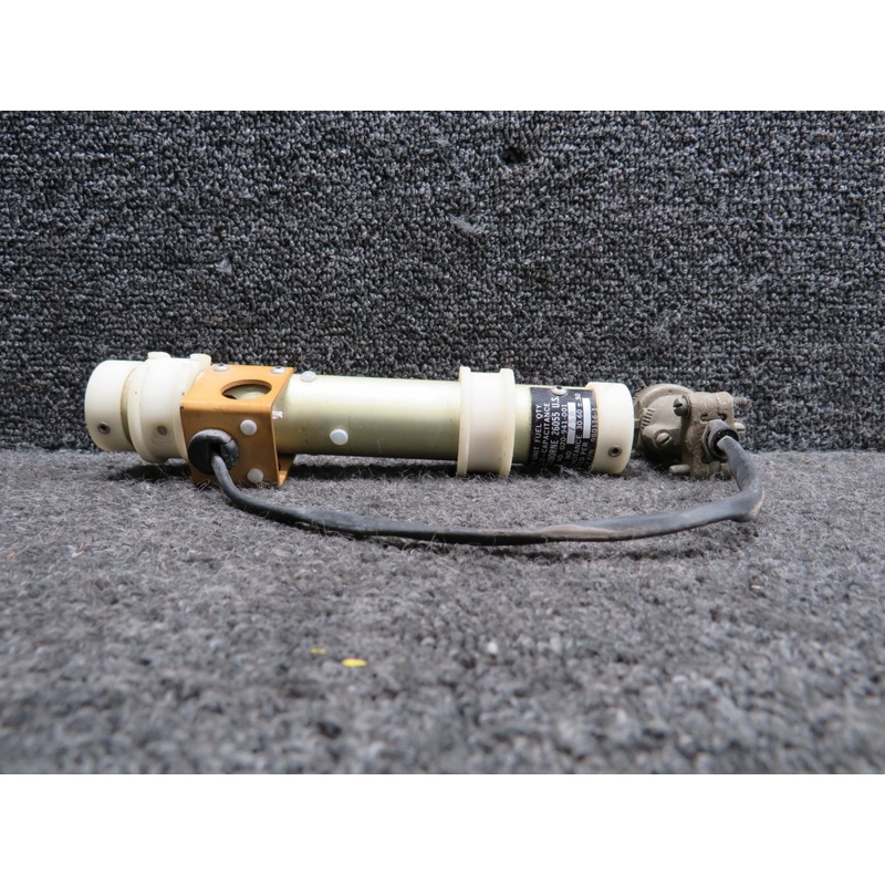 020-941-001 (Alt: 980116-1) Gull Airborne Fuel Quantity Tank unit