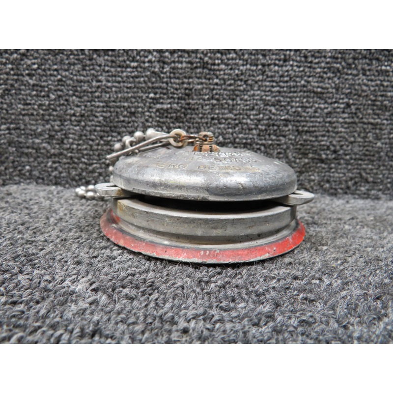416-50 (Alt: 0823410-2) Shaw Fuel Cap with Chain (Colored)
